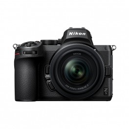 Nikon Z5 Kit with Nikkor Z 24-50mm f/4-6.3 (Black)