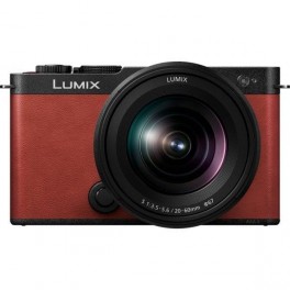 Panasonic Lumix S9 + 20-60 F/ 3.5-5.6 Crimson Red 