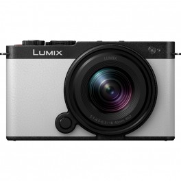 Panasonic Lumix S9 + 18-40mm F/ 4.5-6.3 Smokey White
