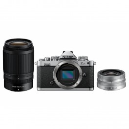Nikon Z fc + Z DX 16-50 mm f/3.5-6.3 + Z DX 50-250 f/4.5-6.3 kit
